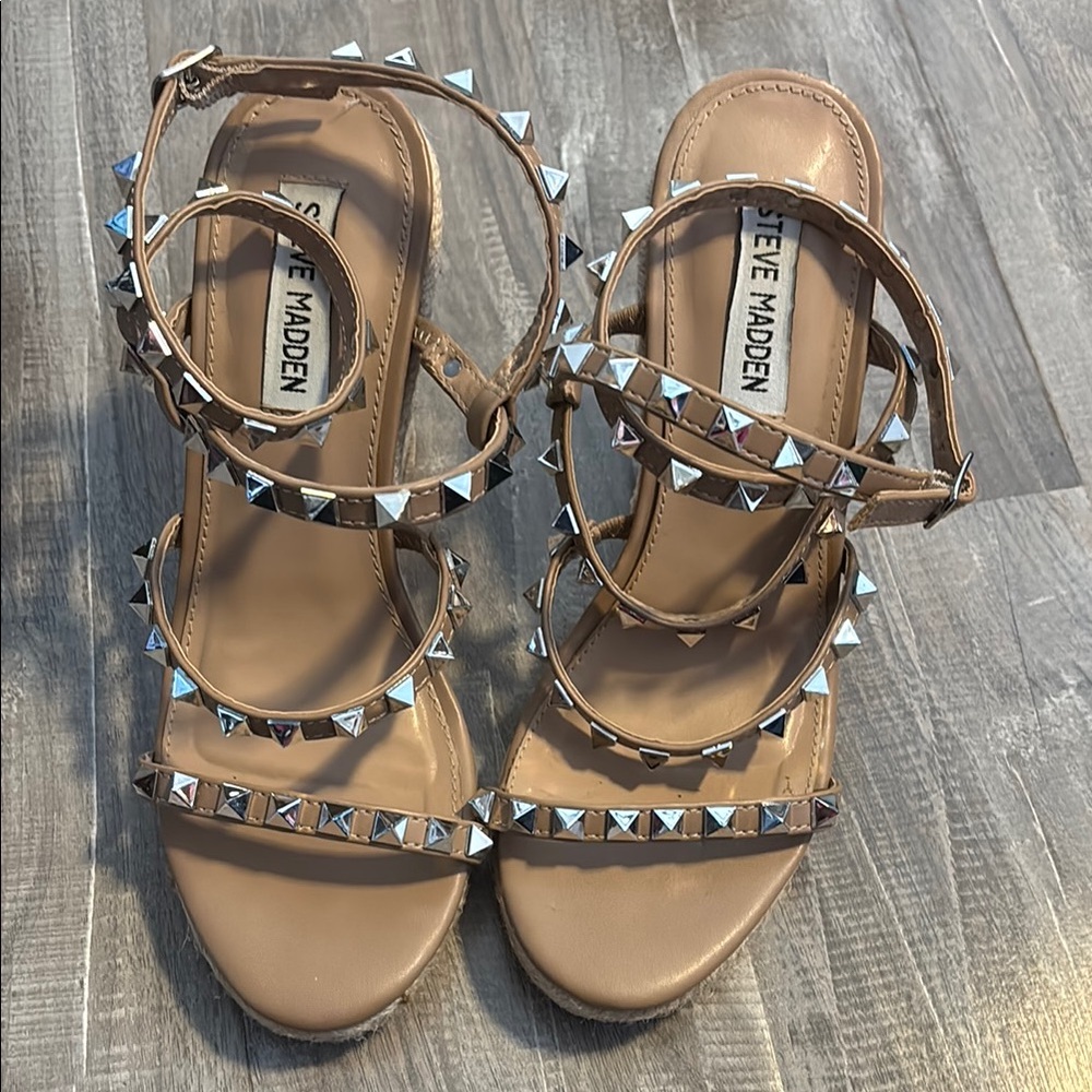 Steve Madden Brown Sandals with Silver Studs